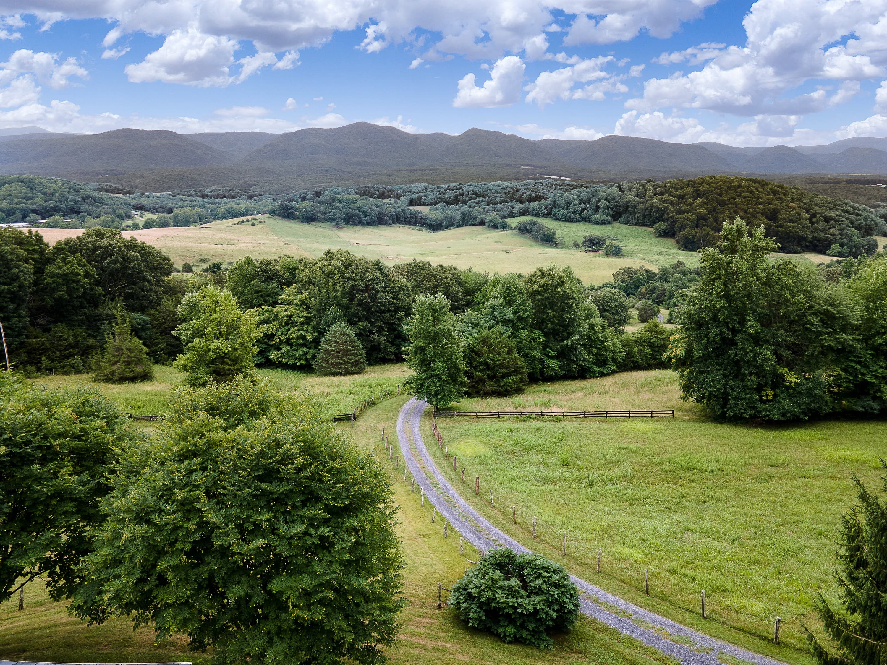 Rockbridge County, Virginia scenic mountain view